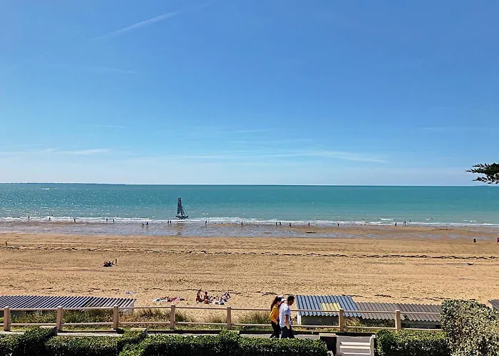 Avec Balcon, Jardin, Et Acces - Fr-1-361-492 Jullouville-les-Pins