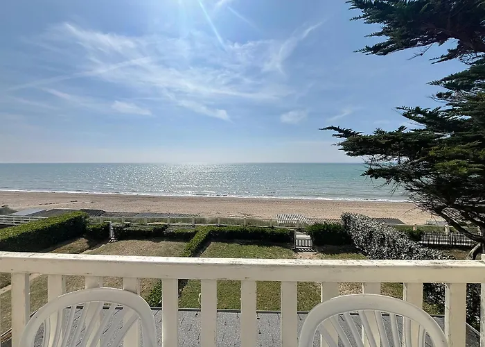 Avec Balcon, Jardin, Et Acces - Fr-1-361-492 Jullouville-les-Pins